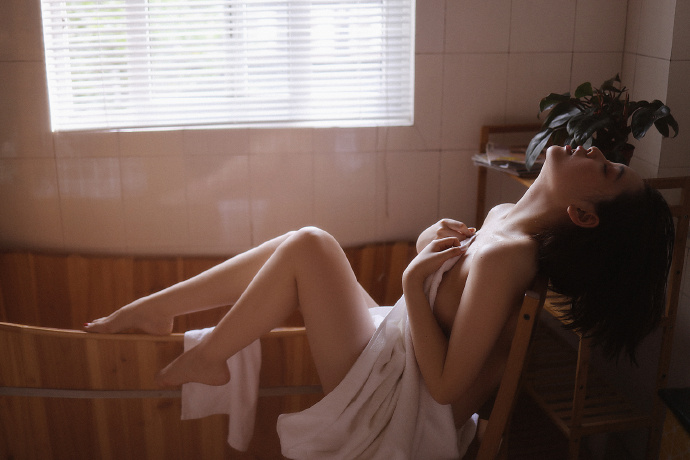 是否能配合低频爬虫同步策略