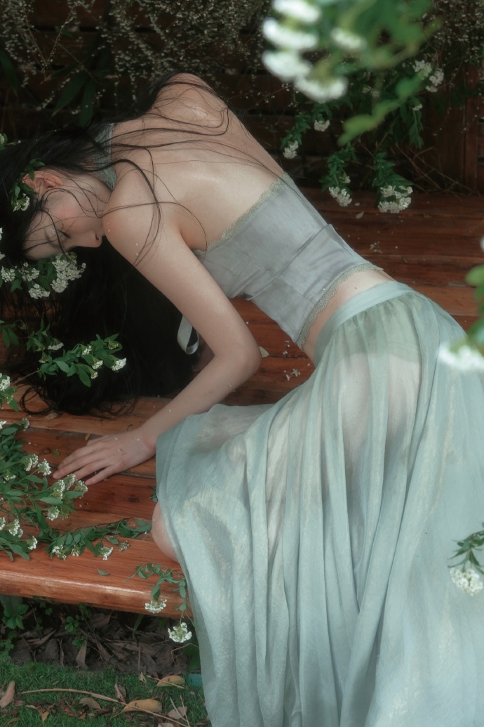 与伪原创技术的协同应用